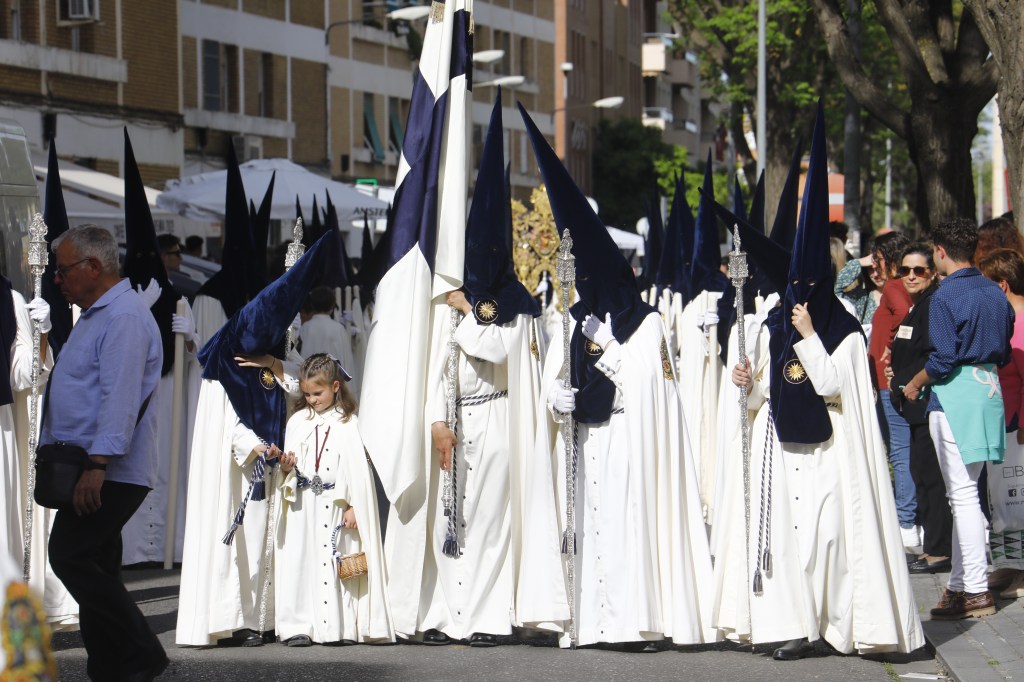 Las Hermandades no aprueban los nuevos estatutos de la Agrupación de Hermandades y&nbsp;Cofradías
